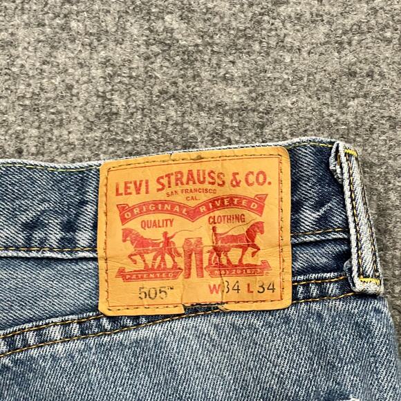 Levis 505 Jeans Mens 34x34 Blue Denim 5-Pocket Mid Rise Straight Leg Zip Fly - Picture 7 of 14